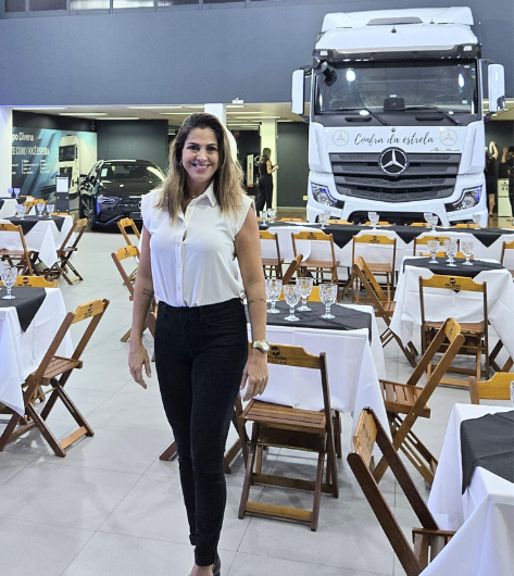 Divena Mercedes-Benz